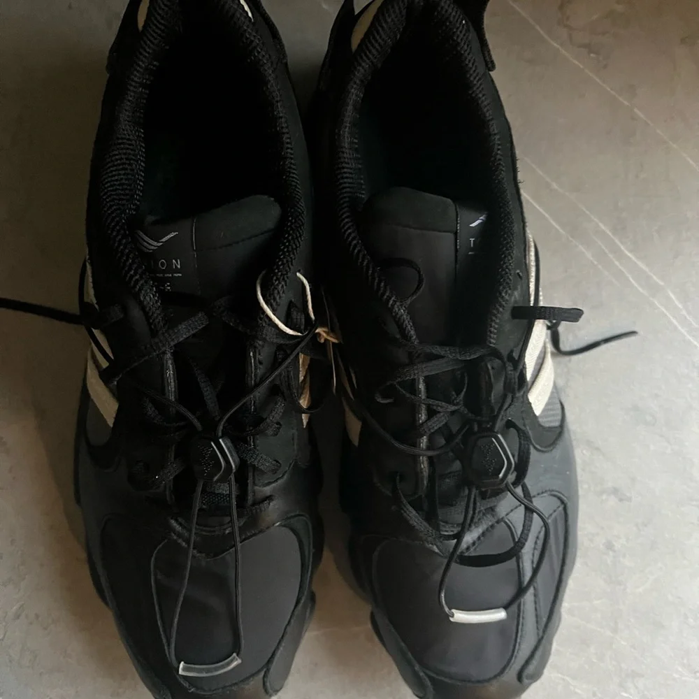 adidas Originals Type O-6 x OAMC Sneakers